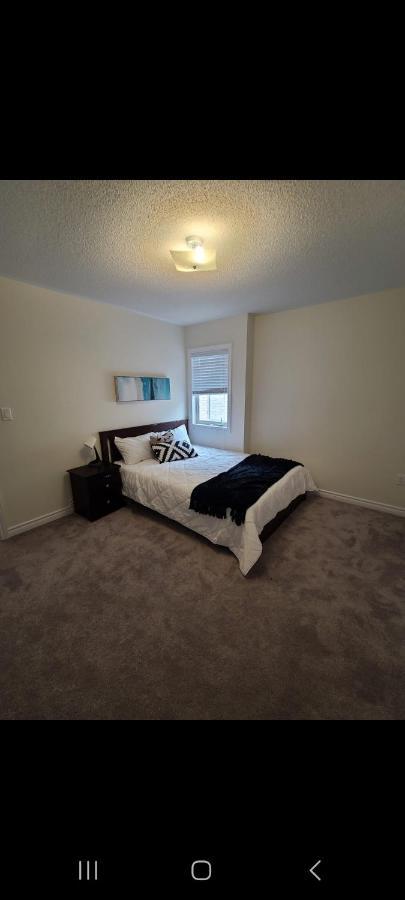 Glow Bestie Home Brampton Esterno foto
